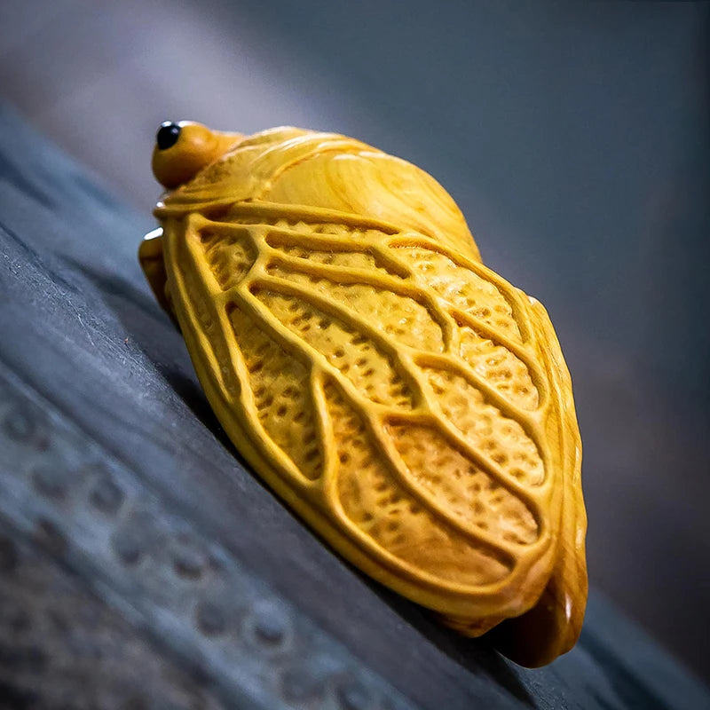 Boxwood 7.5 cm Insect Wealth Golden Cicada Collectible Car Pendant Small Pendant Home Decoration Crafts