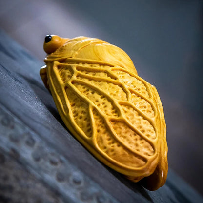 Boxwood 7.5 cm Insect Wealth Golden Cicada Collectible Car Pendant Small Pendant Home Decoration Crafts