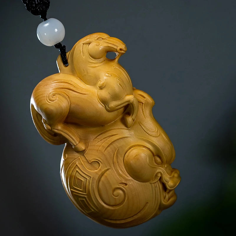 Boxwood 7 cm animal dragon horse spirit mascot sculpture collection home crafts car decoration animal small pendant