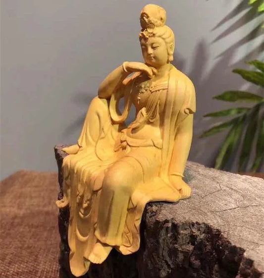 Boxwood Carved Avalokitesvara Bodhisattva Seated Statue Chinese Buddha Statue Home Living Room Feng Shui Ornaments