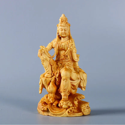 Boxwood Carvings Car Ornaments Decoration Buddha Statue Worship Sculpture Craft Culture Collection Wood Guanyin Home Decor