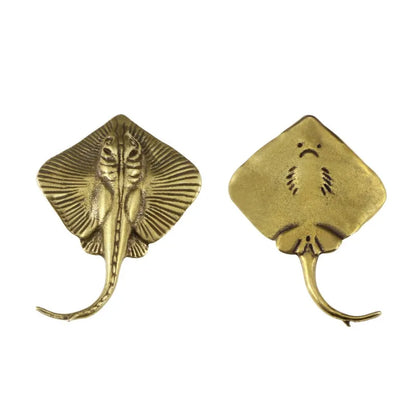 Brass Devil Fish Small Ornament Ocean Manta Ray Animal Tea Pet Home Desk Decorative Decorations Copper Figurines Collection