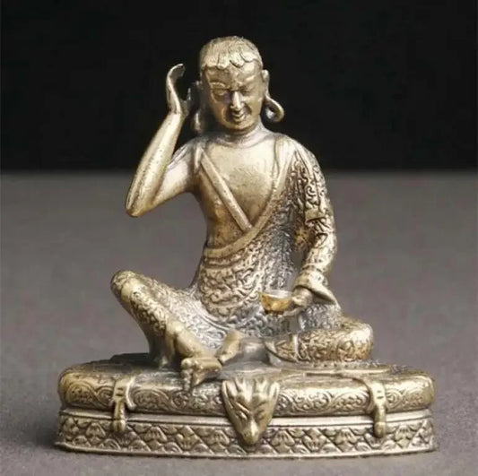 Brass Old Statue Chinese Handmade Milarepa Buddha Statue Delicate Antique