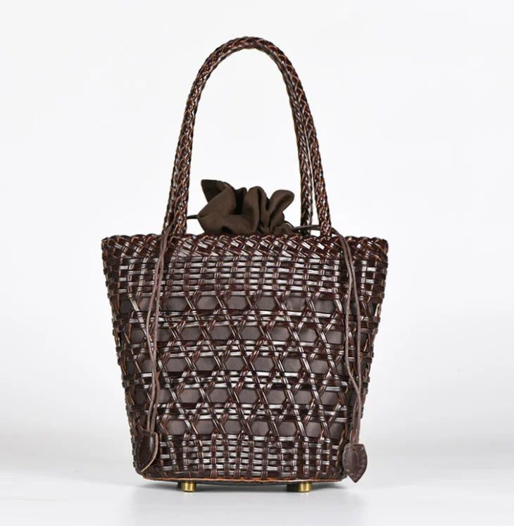 Bucket Women's bag new 2024 messenger shoulder bag Cowhide hollow woven bag summer Casual Inner Fabric Vintag Shopping Bag