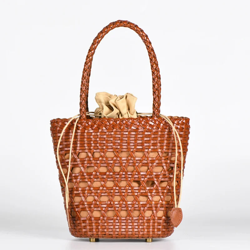 Bucket Women's bag new 2024 messenger shoulder bag Cowhide hollow woven bag summer Casual Inner Fabric Vintag Shopping Bag