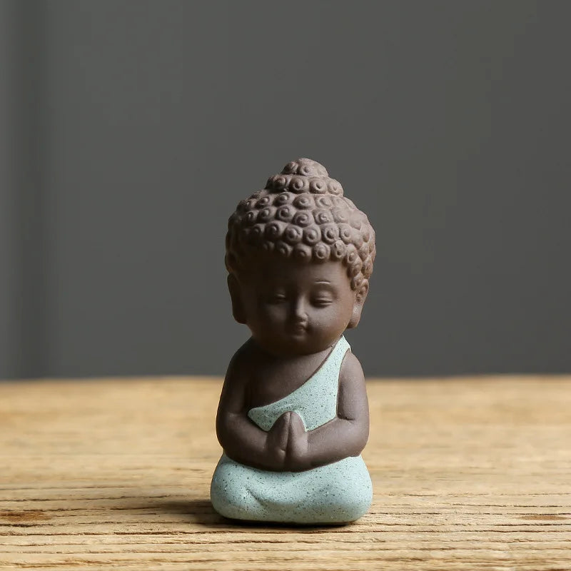 Buddha figure Religious Zen Creative Purple little monk Sand Decoration Small Ornaments Buddhist novice Handmade statue