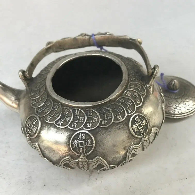COLLECT EXQUISITE CHINA CARVING BAT TIBET SILVER FLAGON QIANLONG MARK RT