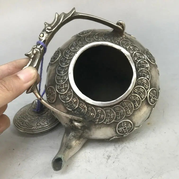 COLLECT EXQUISITE CHINA CARVING BAT TIBET SILVER FLAGON QIANLONG MARK RT