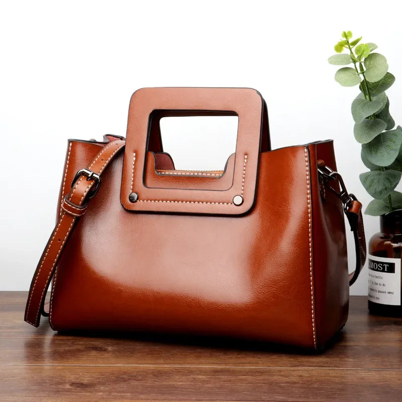 Cambridge Bag New European and American Fashion Ladies Portable Shoulder Oil Wax Genuine Leather Bag for Women Designer Luxury