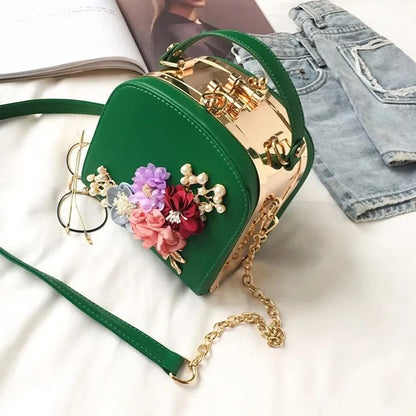 Camera Diagonal Handbag s Shoulder s Metal Clip Small Square Bag New Fashion Dinner Flower 2024