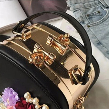 Camera Diagonal Handbag s Shoulder s Metal Clip Small Square Bag New Fashion Dinner Flower 2024