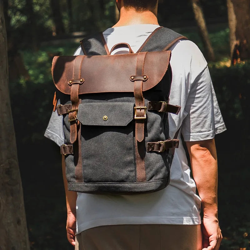 Canvas backpack, fashionable men's 15.6-inch laptop bag, outdoor student school bag, retro Crazy Horse backpack,mochila de lona