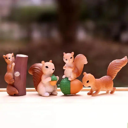 Cartoon Cute Squirrel Car Ornaments Micro Landscape Bonsai Decoration Desktop Creative Trinket Home Accessories Figurines