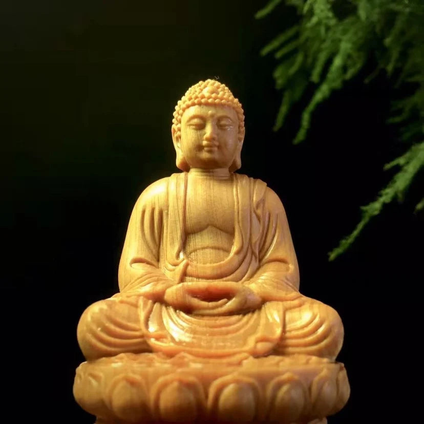 Carved cypress wood carvings on the cliff, car decorations for the Great Sun Tathagata, solid wood decorations for the home