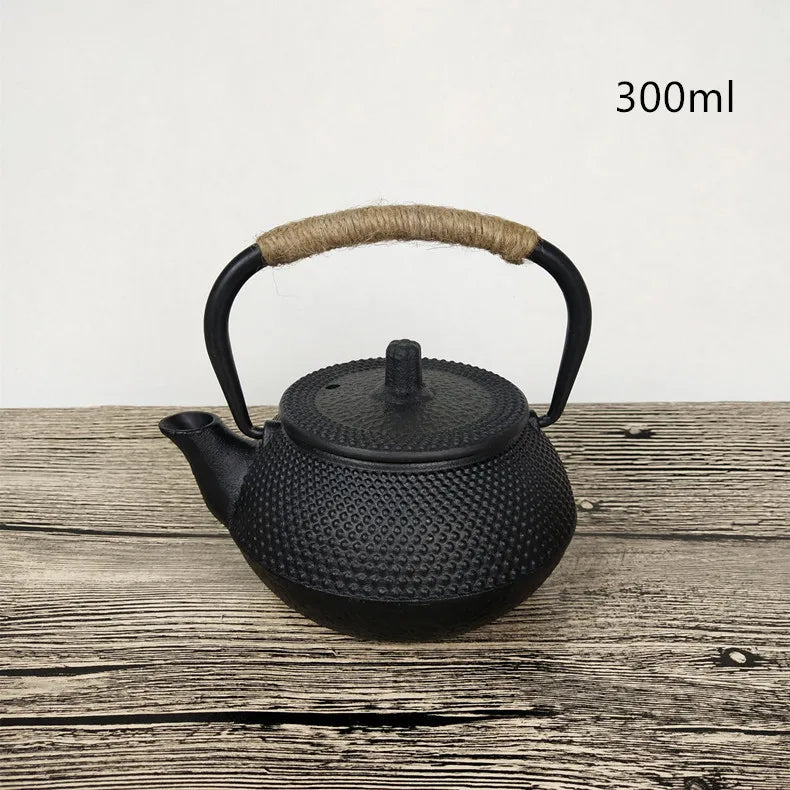 Cast Iron Teapot Water Boiling Kettle Household Tea Making Set 850ml Japanese Tetsubin Iron Bottle Vintage Tea Cup Saucer Set