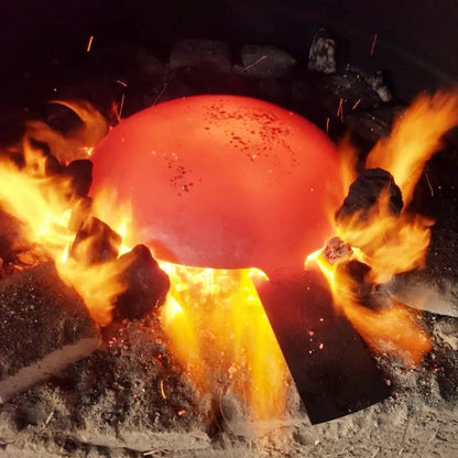 Casting Chinese Traditional Handmade Carbon Steel Forging Wok Pre Seasoned Wrought Iron Cauldron Non-stick Gas Pot