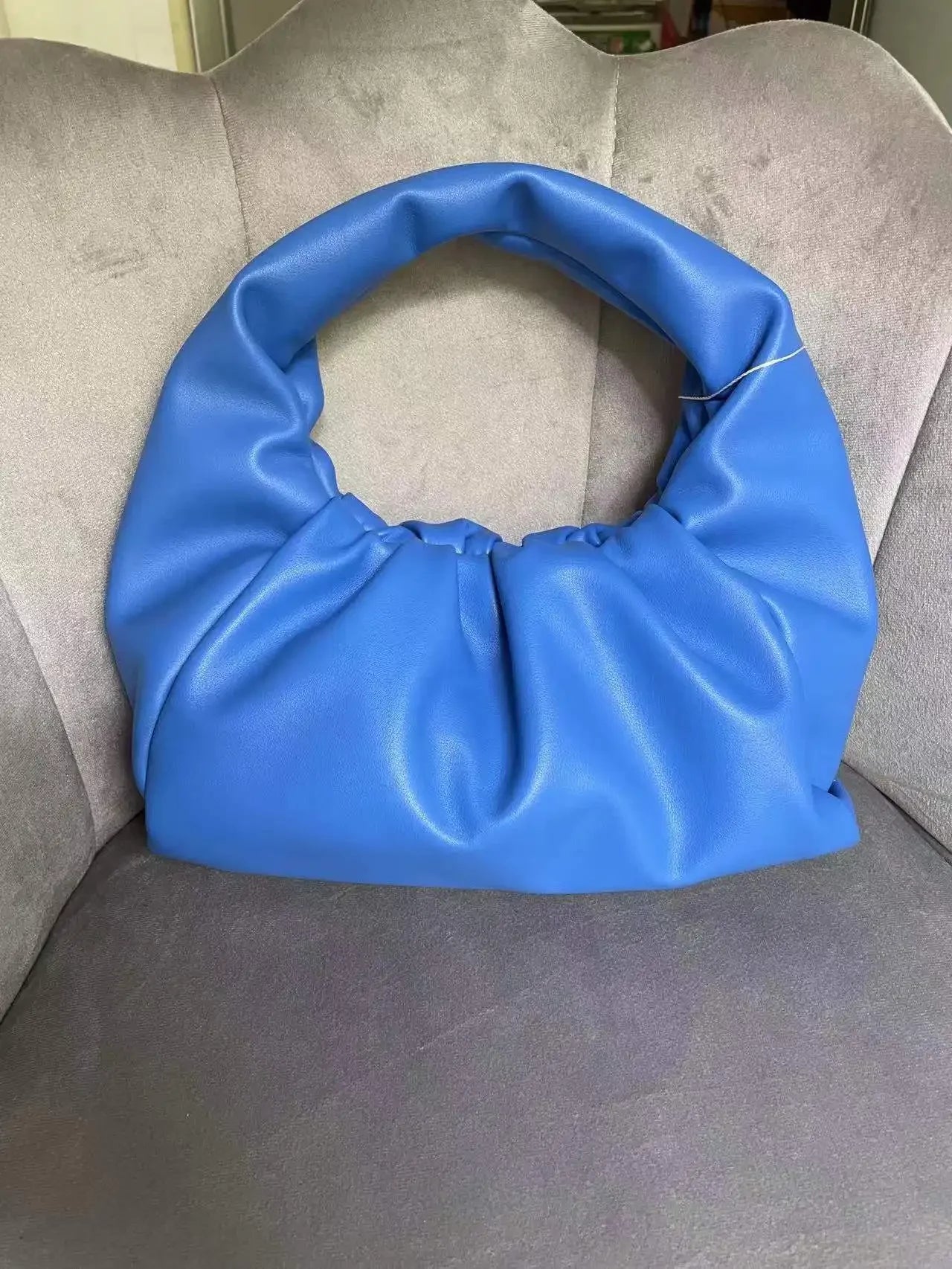 Casual Fashion Folds Cloud Bag Large Capacity Handbags Female Purses Split Leather Solid Simple Portable Lady Bolsos 2024 New