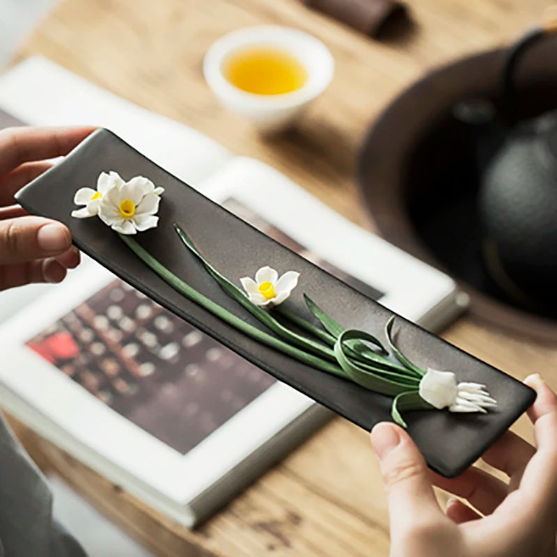 Ceramic Carving Flower Incense Burner Tea Pet Home Decor Incense Stick Holder Aromatherapy Cha Dao Tearoom yoga Accessories