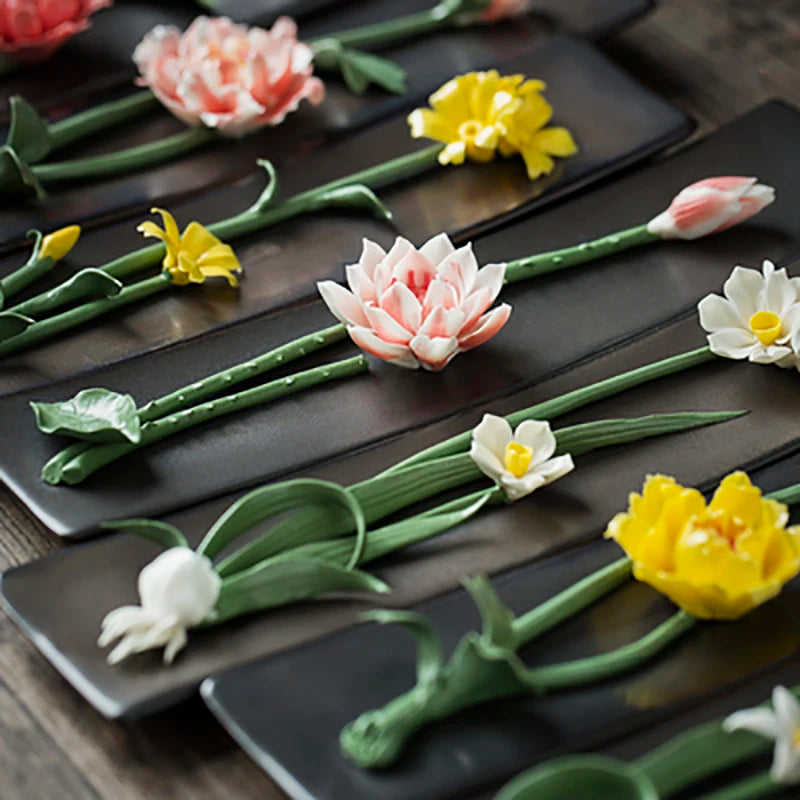 Ceramic Carving Flower Incense Burner Tea Pet Home Decor Incense Stick Holder Aromatherapy Cha Dao Tearoom yoga Accessories