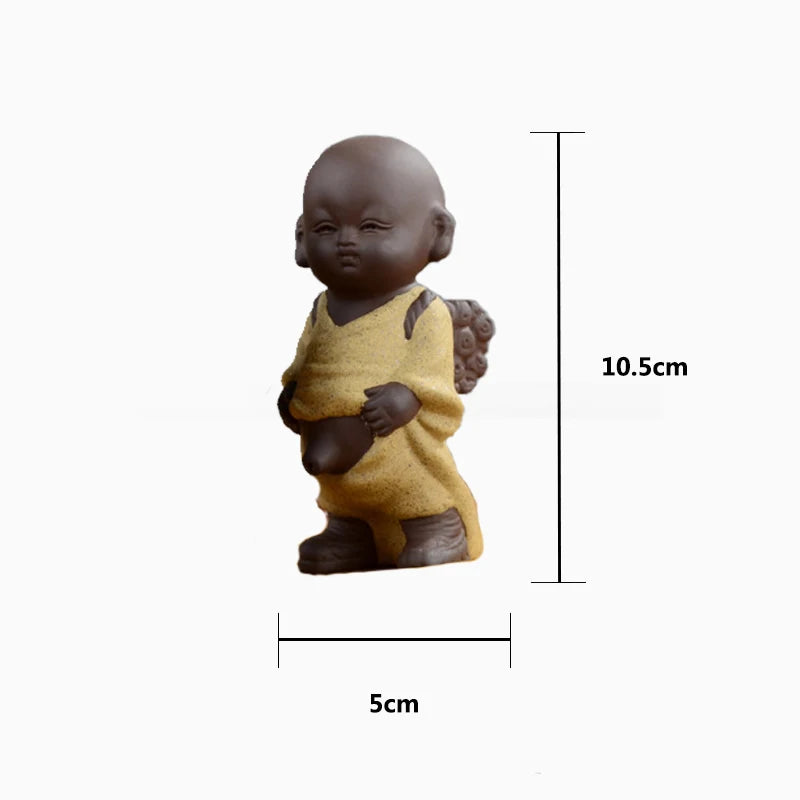 Ceramic Cute Peeing Monk Statues Tea Pet Buddha Figurines for Interior Modern Home Decoration Decorative Buddhas Figures
