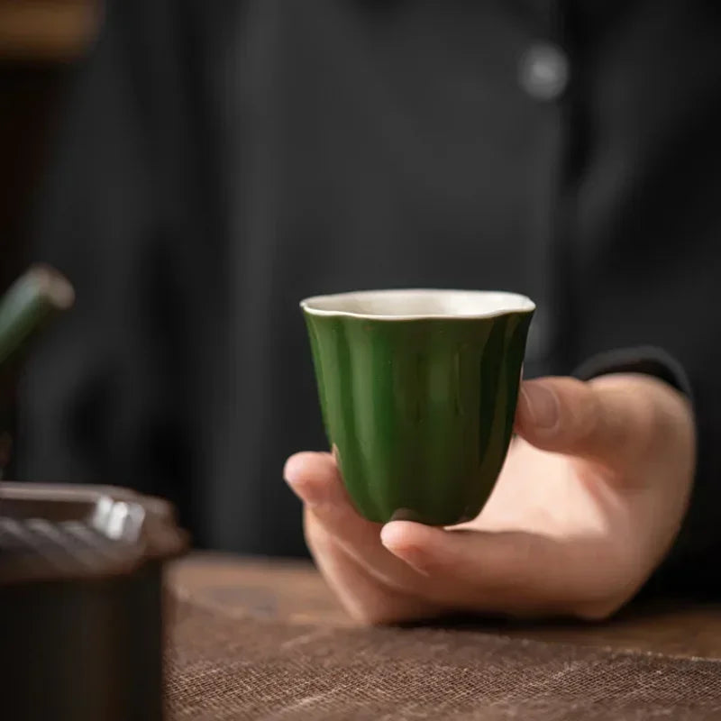 Ceramic Kung Fu Tea Set Cup Master Cup Emerald Retro Household Personal Single Guest Cups Pretty Pottery Technology Teaware Bar