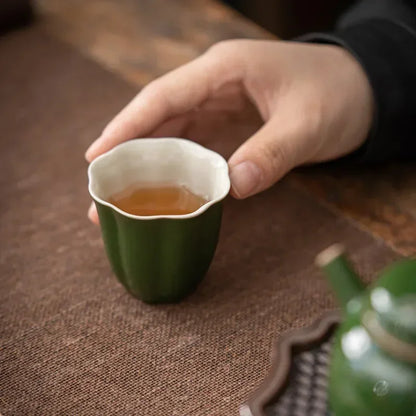 Ceramic Kung Fu Tea Set Cup Master Cup Emerald Retro Household Personal Single Guest Cups Pretty Pottery Technology Teaware Bar