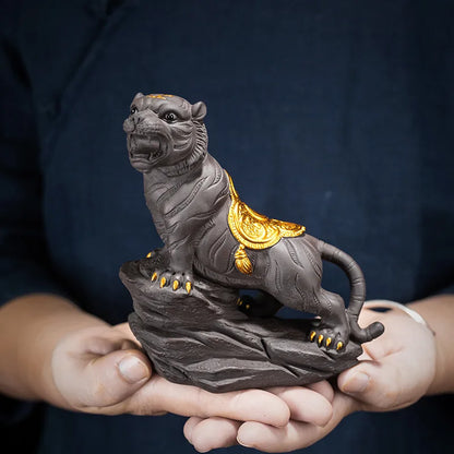 Ceramic Lucky Tiger Ornament Raw ore purple sand sculpture Creative Home Living Room Bedroom Decorations tea set crafts