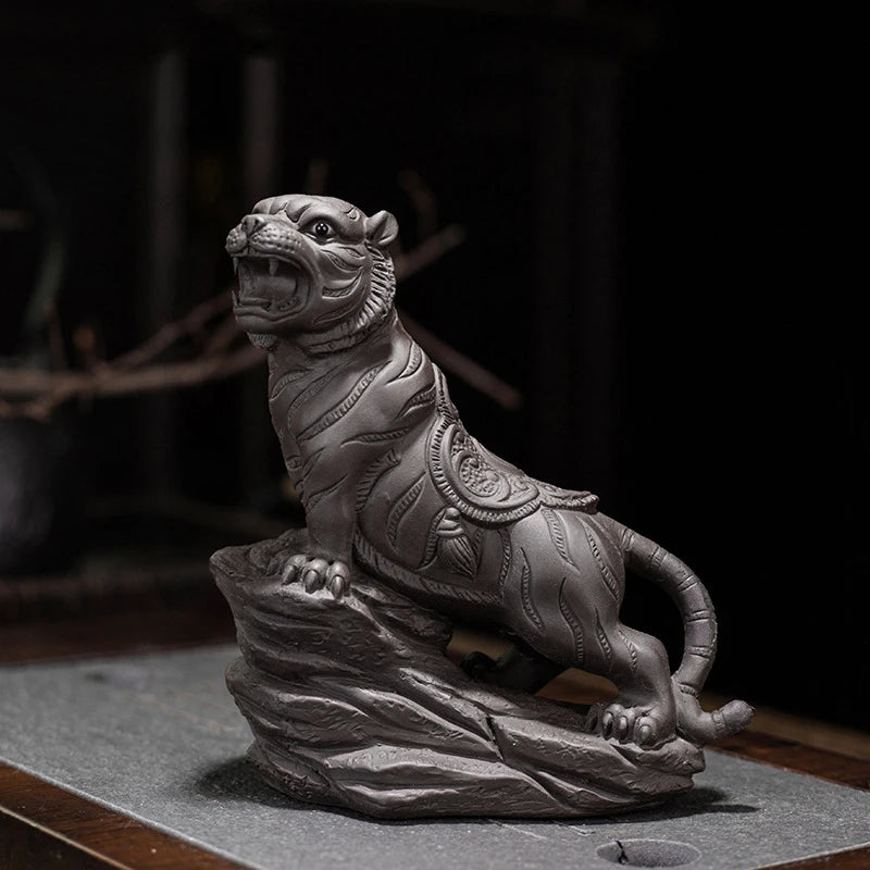 Ceramic Lucky Tiger Ornament Raw ore purple sand sculpture Creative Home Living Room Bedroom Decorations tea set crafts