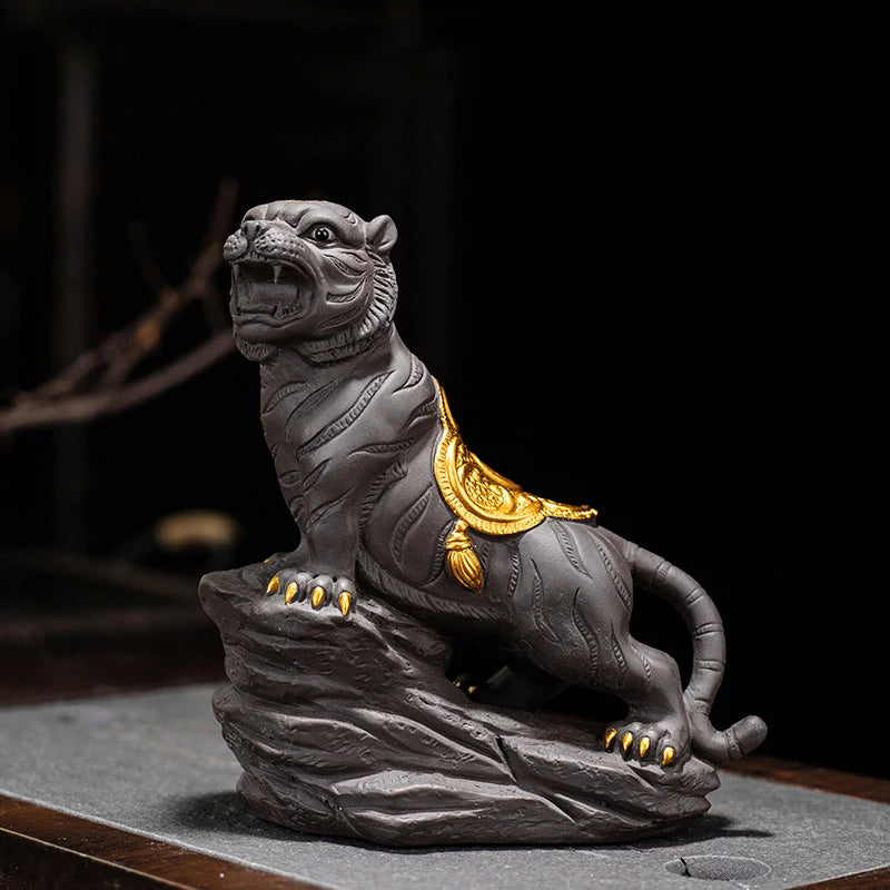 Ceramic Lucky Tiger Ornament Raw ore purple sand sculpture Creative Home Living Room Bedroom Decorations tea set crafts