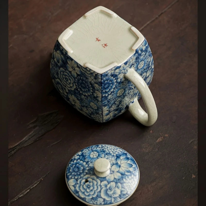 Ceramic Opening Blue and White Kettle Chinese Pottery Teapot Tea Ceremony Set Milk Oolong Tea Tie Guan Yin Jasmine Teaware Type