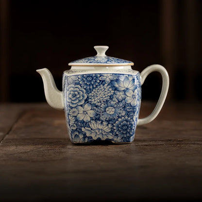 Ceramic Opening Blue and White Kettle Chinese Pottery Teapot Tea Ceremony Set Milk Oolong Tea Tie Guan Yin Jasmine Teaware Type