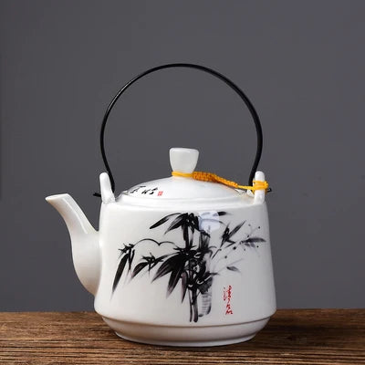 Ceramic teapot 1250ML-1500ML , large capacity, blue and white porcelain, ceramic handmade teapot, glass tea pot, with filter