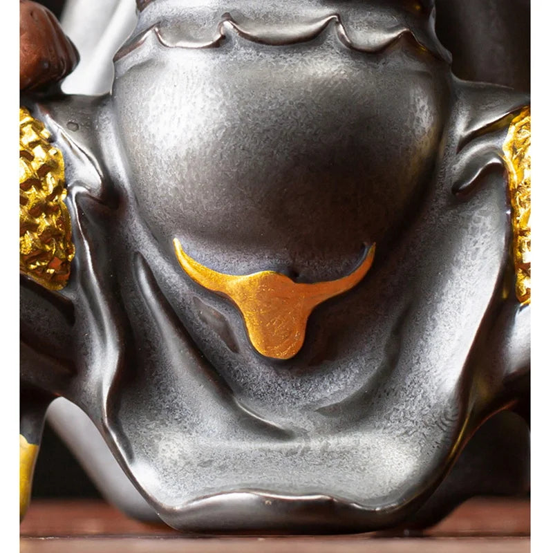 Ceramics Bull Demon King Statue,TV character Model，Ceramic handmade ，Home living room tea room domineering decorations best gift