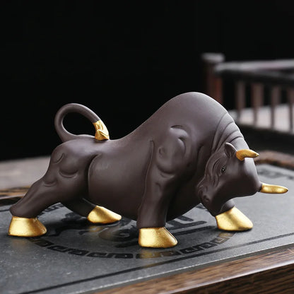 Ceramics Wall Street Bull Statue, Handmade ，Home living room tea room domineering decorations Fortune Statue best gift