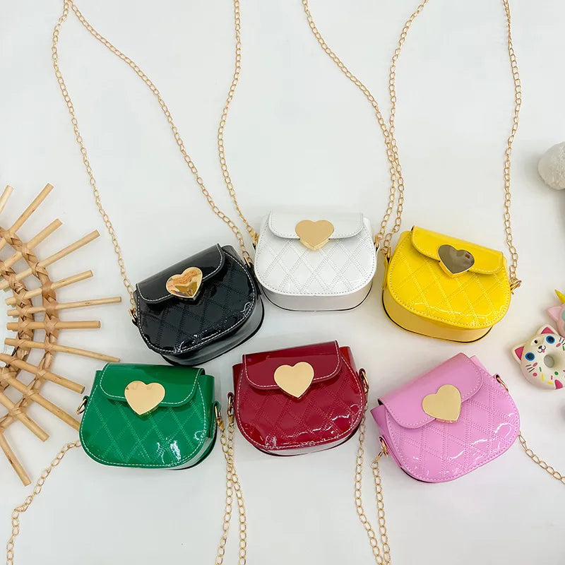 Children's Crossbody Bags Cute Little Girls Mini Shoulder Bag for Kids Fashion Heart Pattern Coin Purse Small Handbags