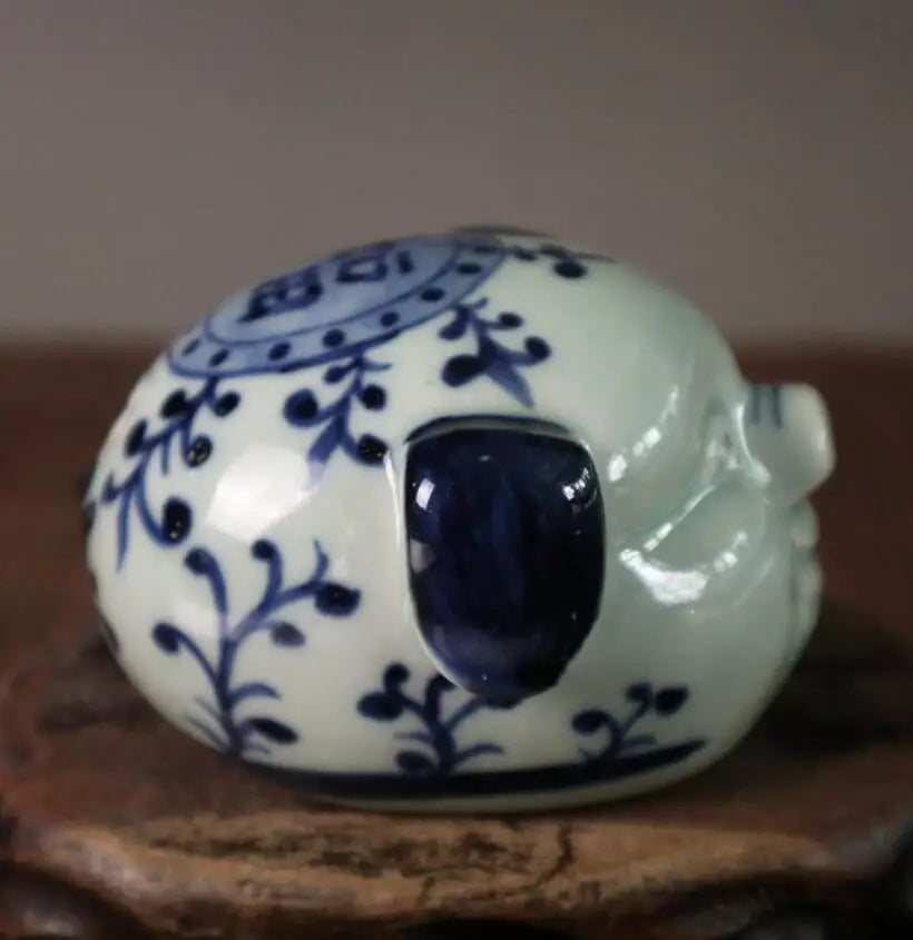 China Blue and white ceramic Fu pig small crafts statue