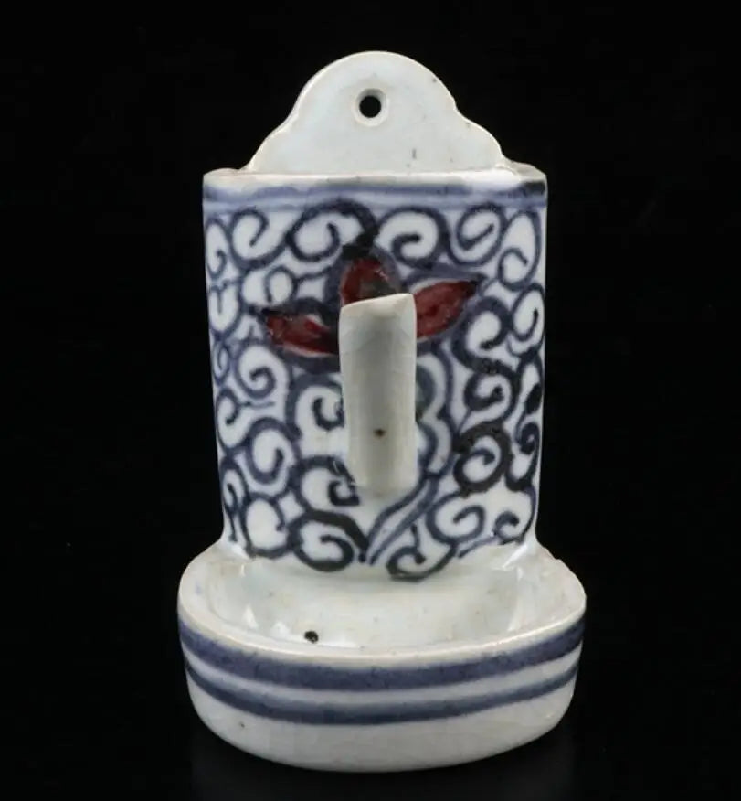China Blue and white ceramic Oil lamp crafts statue