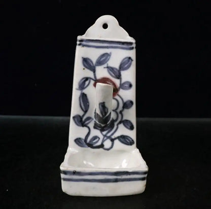 China Blue and white ceramic Oil lamp crafts statue