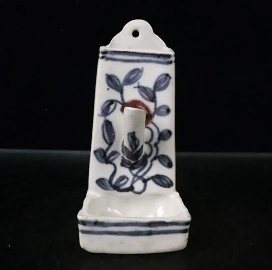 China Blue and white ceramic Oil lamp crafts statue