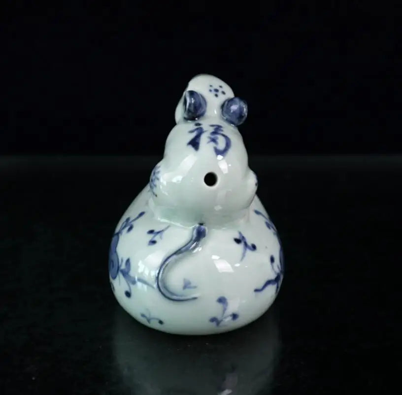 China Blue and white ceramic mouse teapot small crafts statue