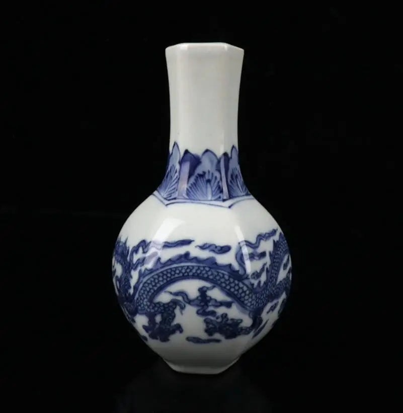 China Blue and white ceramic six parties vase crafts statue
