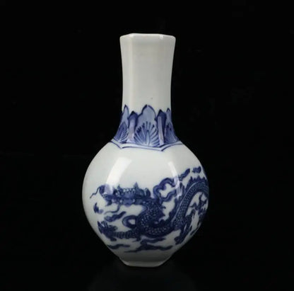 China Blue and white ceramic six parties vase crafts statue