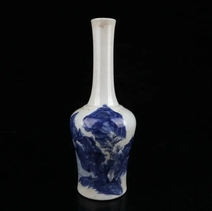 China Blue and white ceramic vase crafts statue