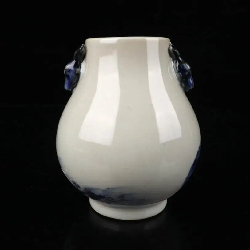 China Blue and white ceramic vase small crafts statue