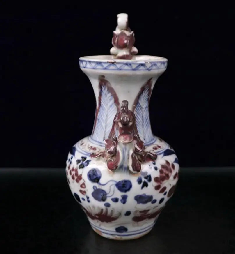China Blue and white lotus ceramic wine pot crafts statue