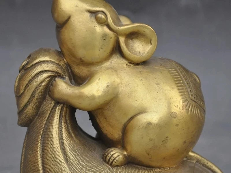 China Brass Fengshui Zodiac Rat Mice Mouse Money Bag wealth Lucky Art Figurines