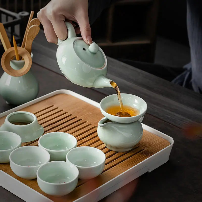 China Celadon Kung Fu Tea Set Ceramic Household Tureen Teapot Teacup Small Set Office Simple Tea Ceremony Tea Tray Set
