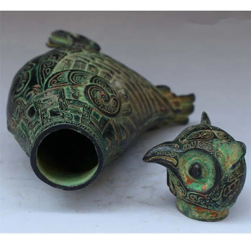 China Collectible Decorated Old Handwork Bronze Carved Owl statue