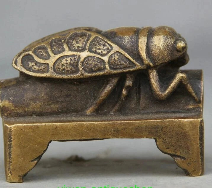 China Folk Copper FengShui Animal Golden Cicada Jinchan Insect Statue Sculpture