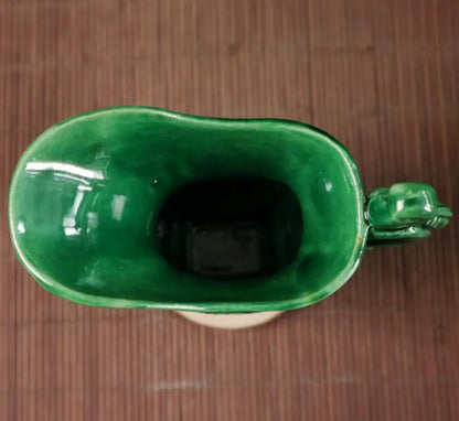 China Green glaze ceramic archaize goblet crafts statue